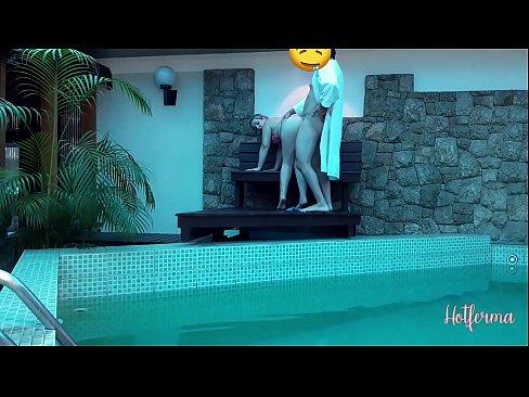 ❤️ Boss lädt Dienstmädchen zum Pool ein, kann aber einem heißen Sex nicht widerstehen ☑ Super sex bei uns ❌️